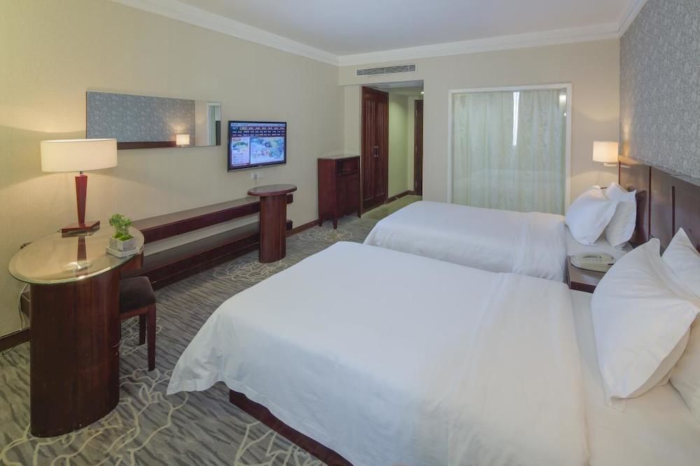 Paco Hotel Gangding Metro Guangzhou-Free Shuttle Bus Fir Canton Fair Hotel Guangzhou