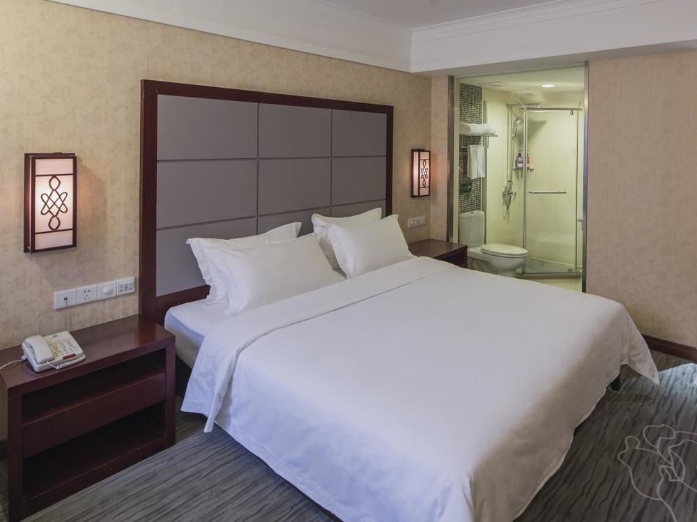 Paco Hotel Gangding Metro Guangzhou-Free Shuttle Bus Fir Canton Fair Hotel 4*