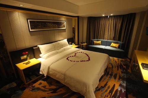 Insail -huanshi Road Taojin Metro Station Guangzhou- Free Shuttle Bus For Fair Canton