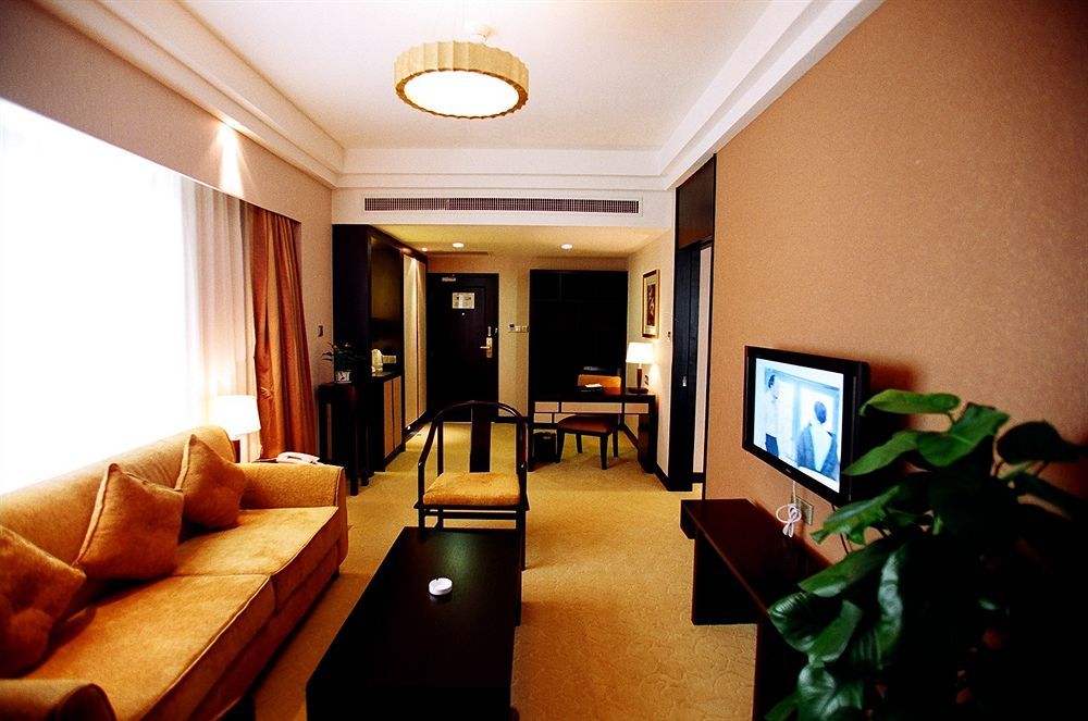 Landmark International Canton