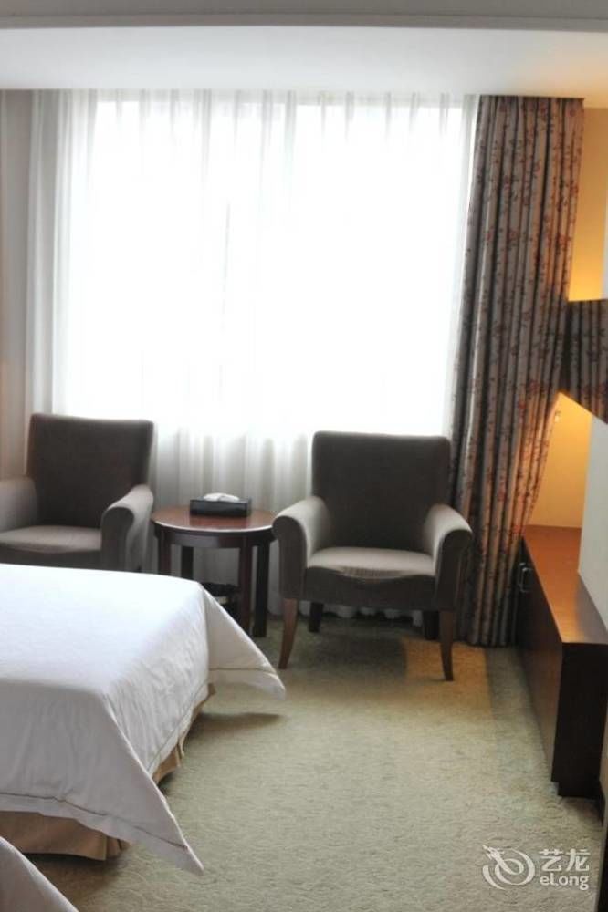 Guangdong Xuneng Hotel