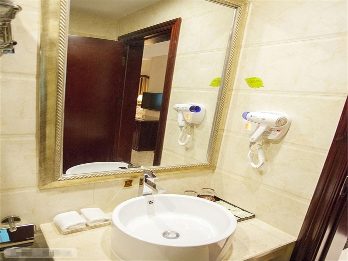 Vienna Airport Hotel
