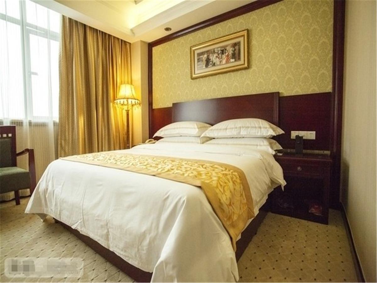 Vienna Airport 4*