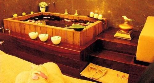 Hotel Nansha Grand 5*