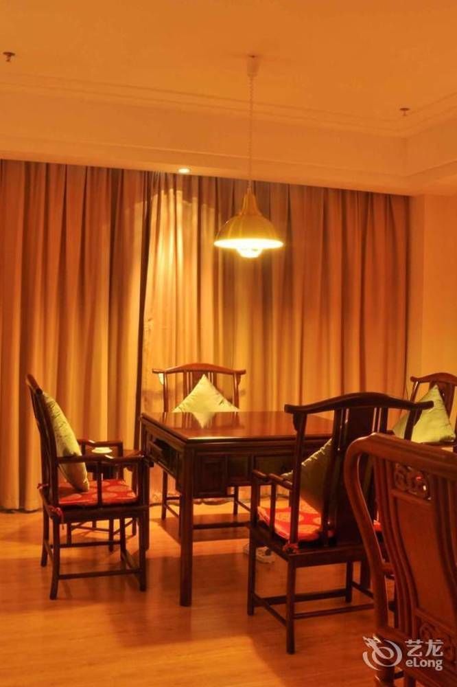 Nansha Aoyuan Hotel 5*