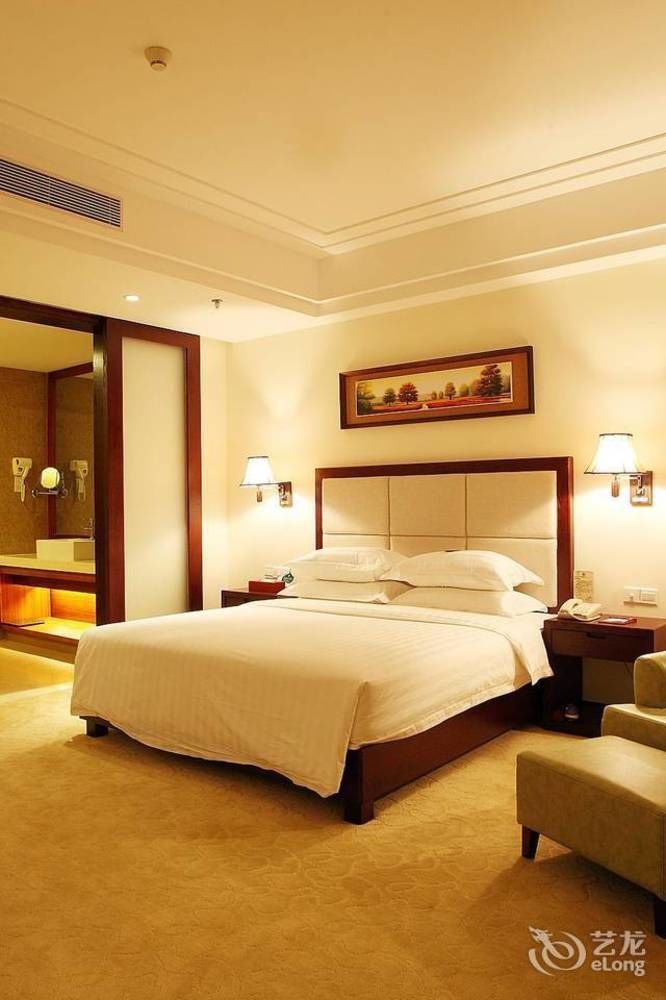 Nansha Aoyuan Hotel 5*
