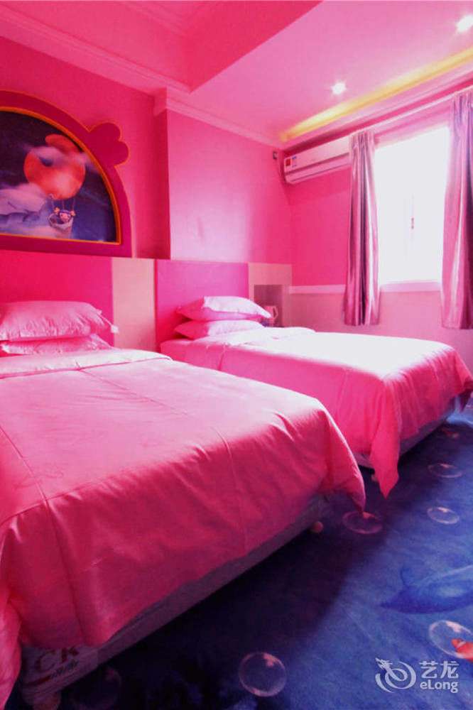 Kingsky Hotel 3*