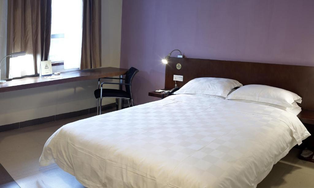 Aparthotel New East Hotel