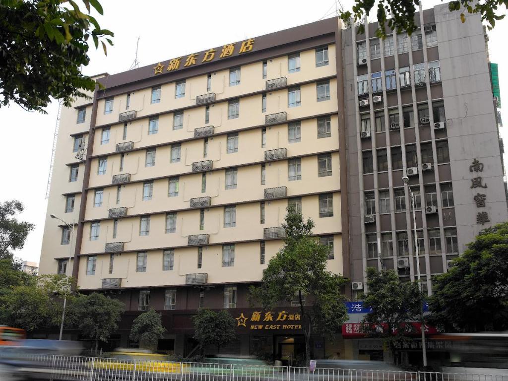 New East Hotel Aparthotel 3*
