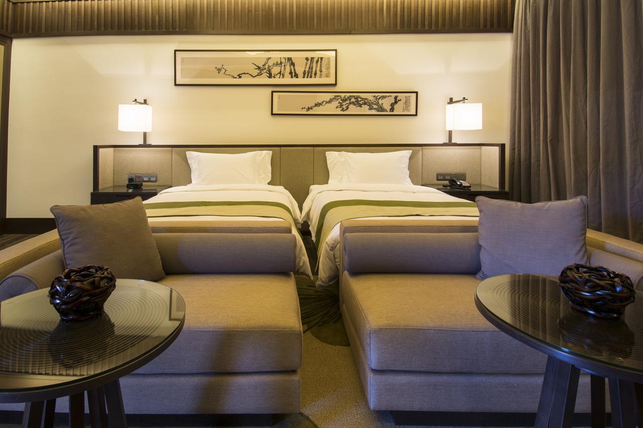 Dusit Devarana Hot Springs & Resort Guangzhou