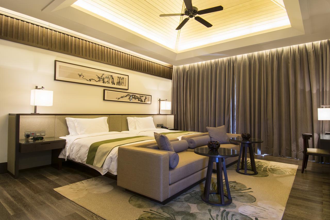 Dusit Devarana Hot Springs & Resort
