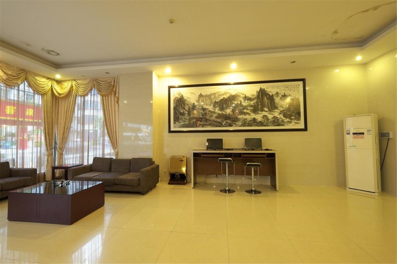 Hotel Five Elements Business