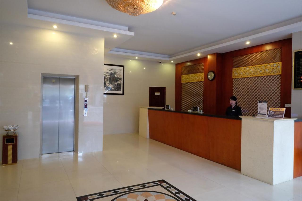 Hotel Five Elements Business 2*