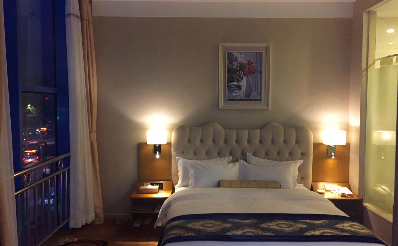 Chengyue Selected Junye Nangang Branch Hotel Canton