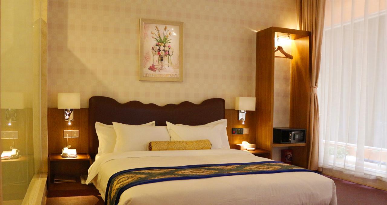 Chengyue Selected Junye Nangang Branch Hotel 3*