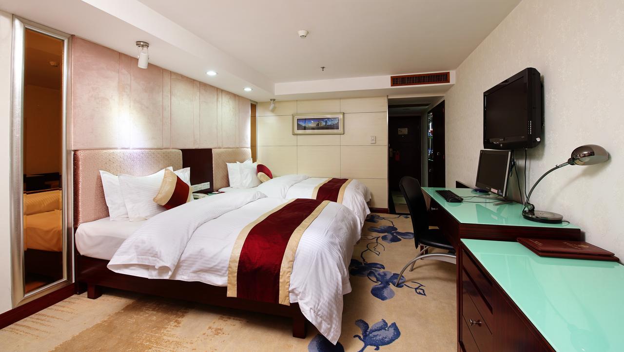 New World Hotel
