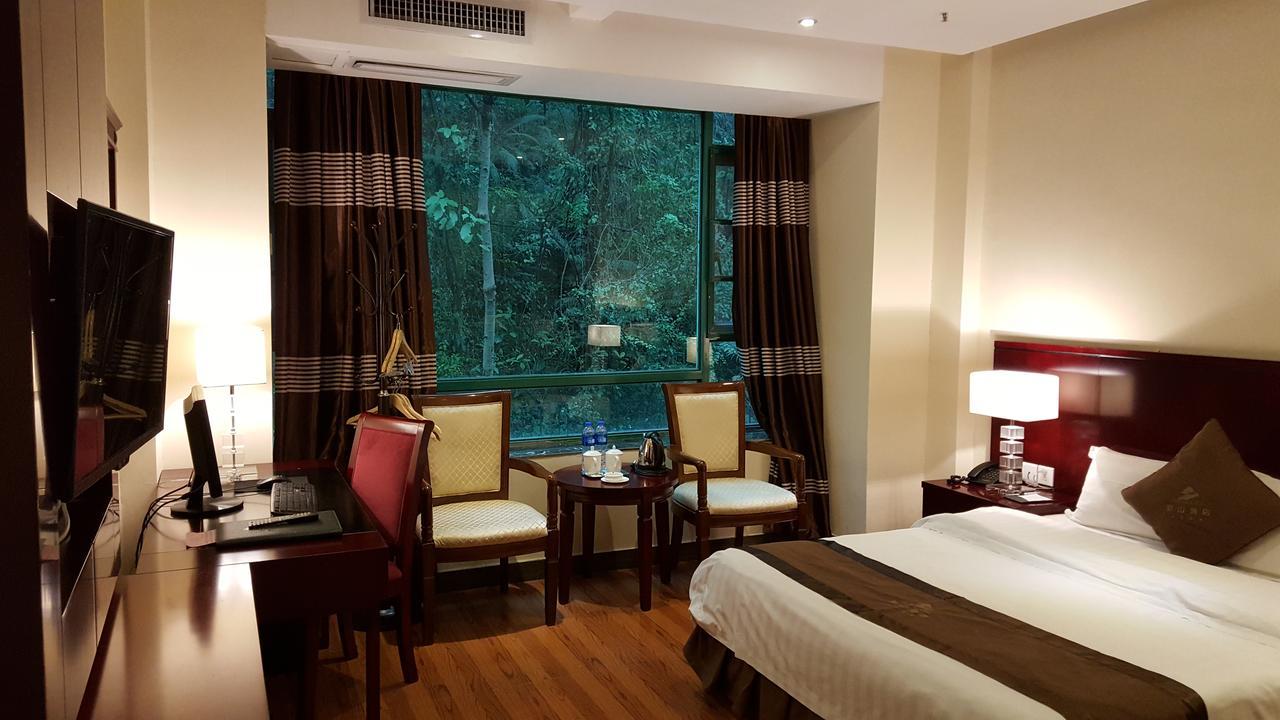Hotel Grand