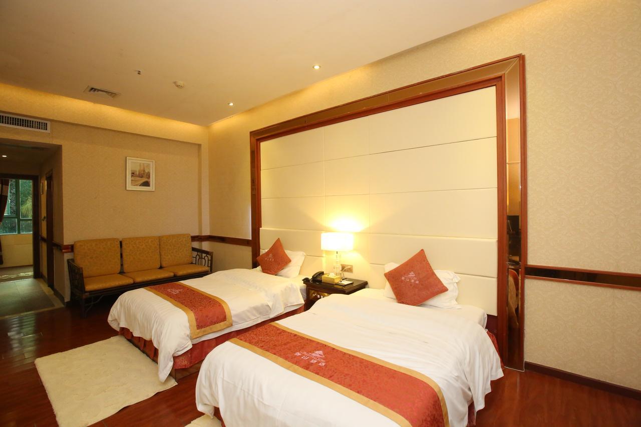 Hotel Grand
