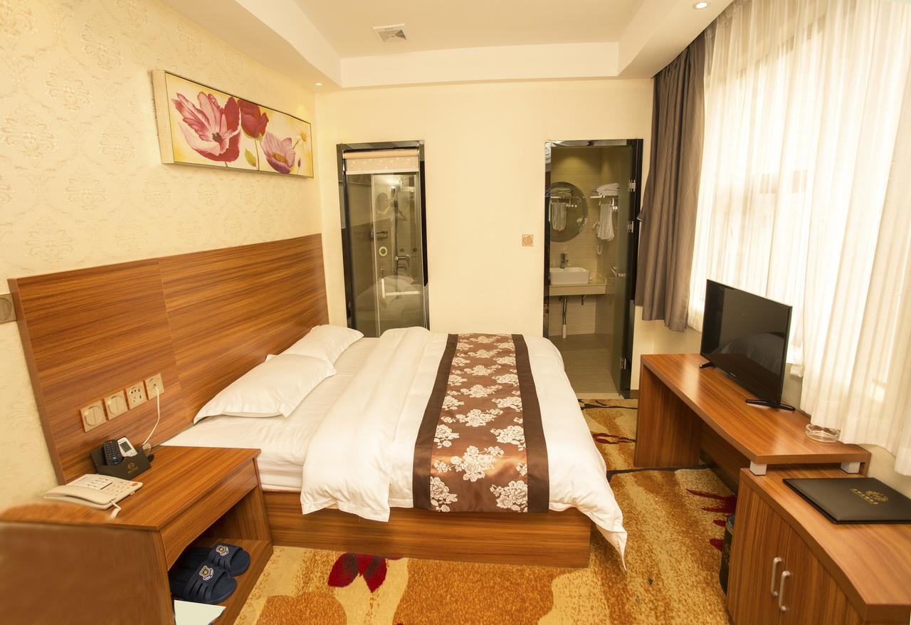 Hotel Huaming International Conference Center 3*
