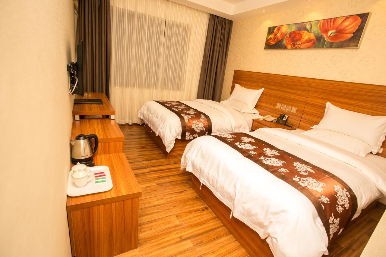Huaming International Conference Center Hotel