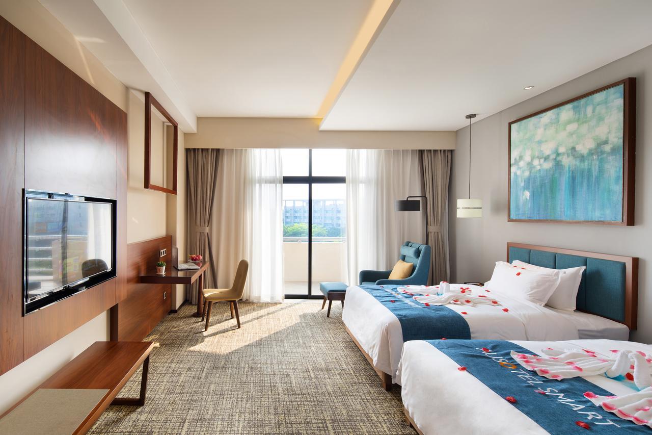Ausotel Smart Baiyun Airport: Fair Support & Free Shuttle 4*