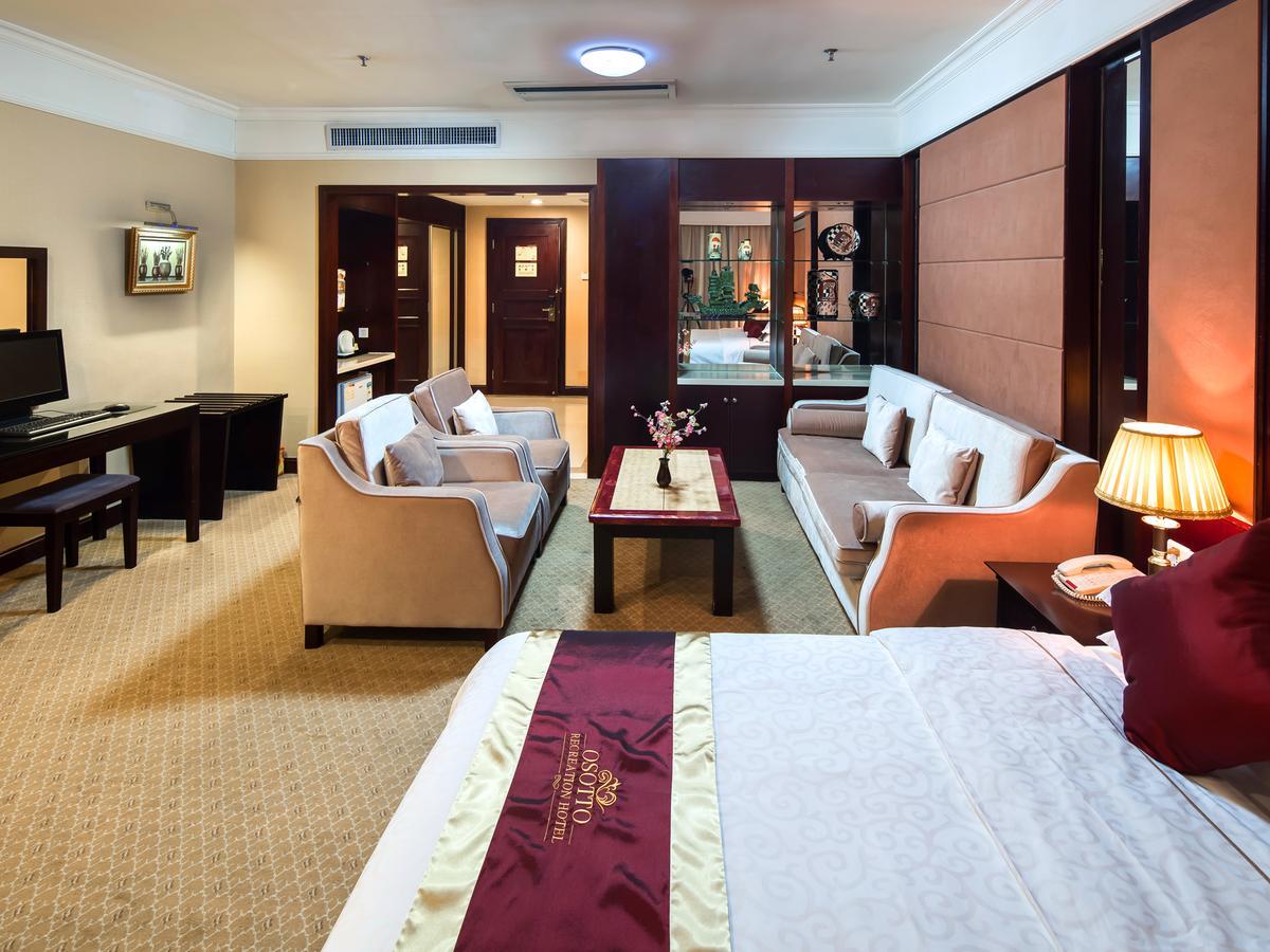 Osotto Recreation Baiyun Hotel 4*