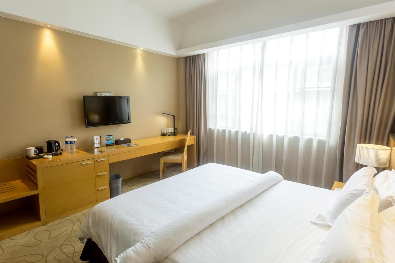 Metropolo, Guangzhou, Wanda Plaza-baiyun Mountain Hotel 4*