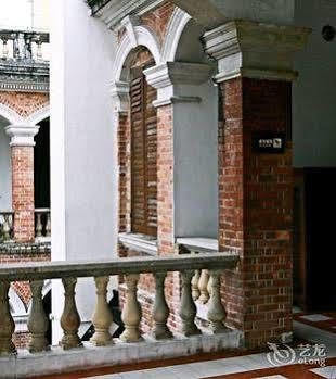 Yuehai Hotel Canton