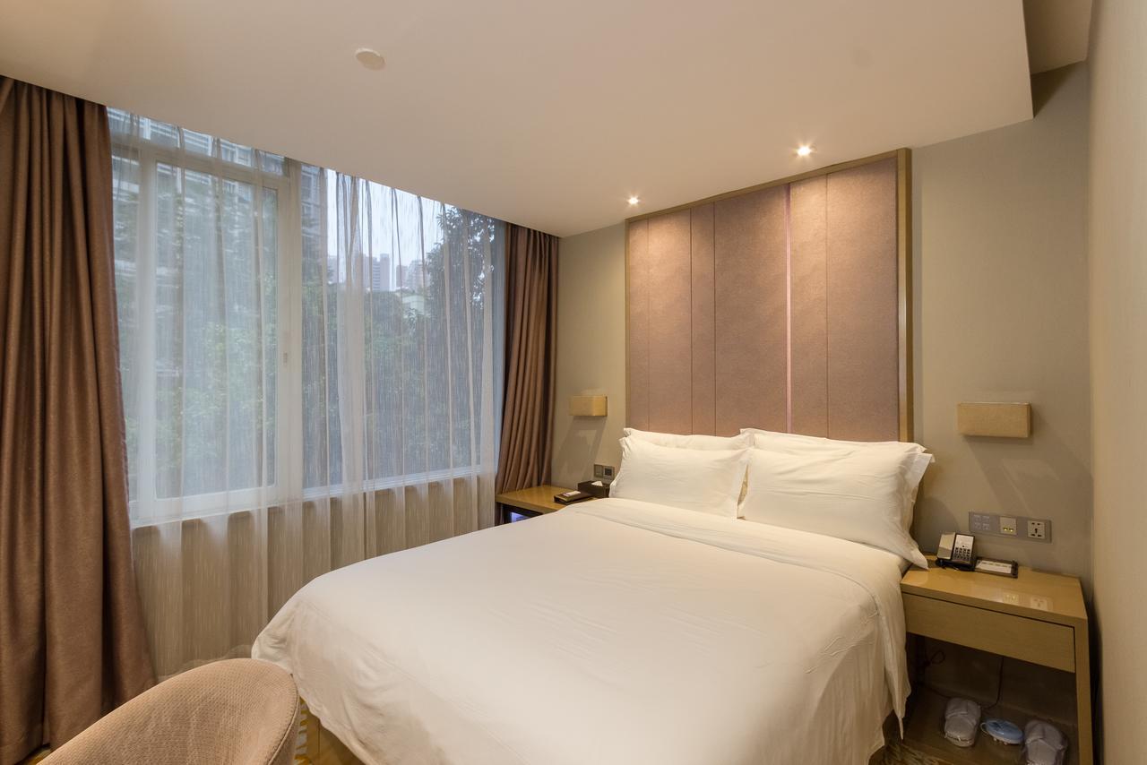 Lavande Tianhe Park 3*