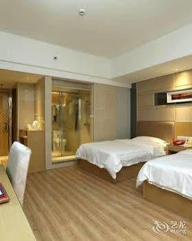 Yile 2* Guangzhou