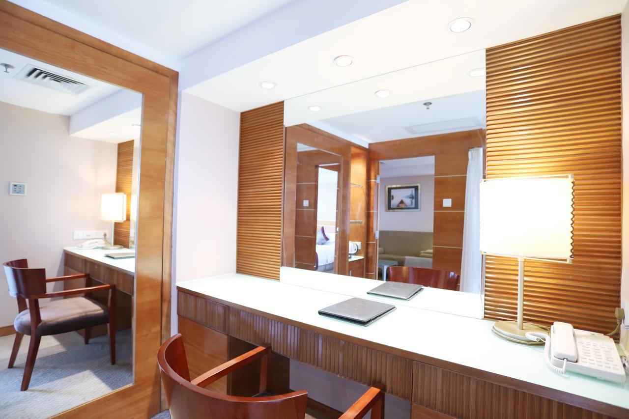 Yihe Ouzhuang Hotel 4*