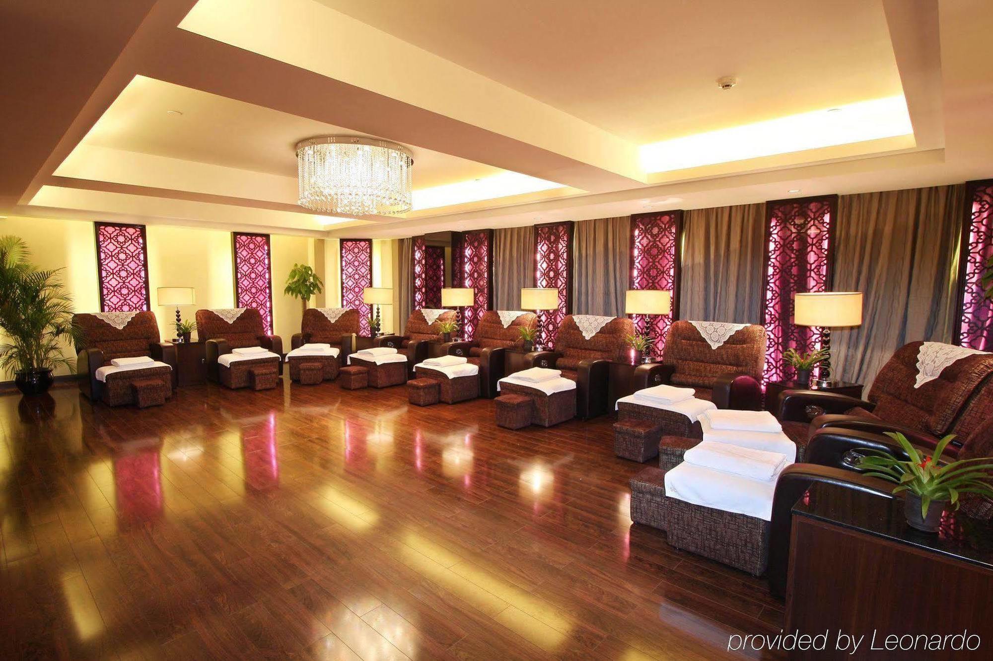 Grand Palace - Grand Management Group - Free Shuttle Bus To Fair During Fair Period 4* Canton