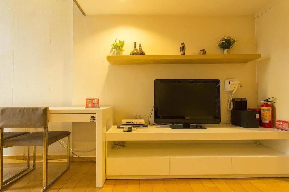 Jinxin House Service - Huaqiang Branch Apartment