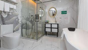 Fu Qian Ming Tai Service *