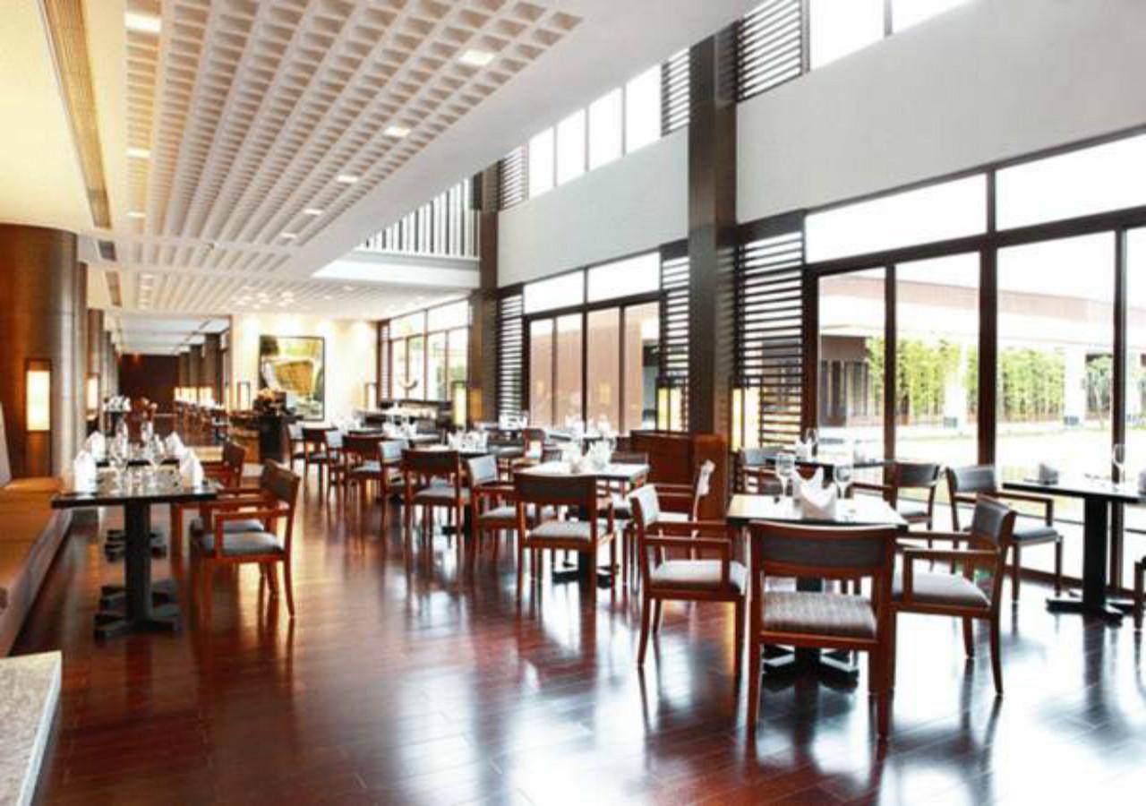Resort Baiyun Lakeside 4*
