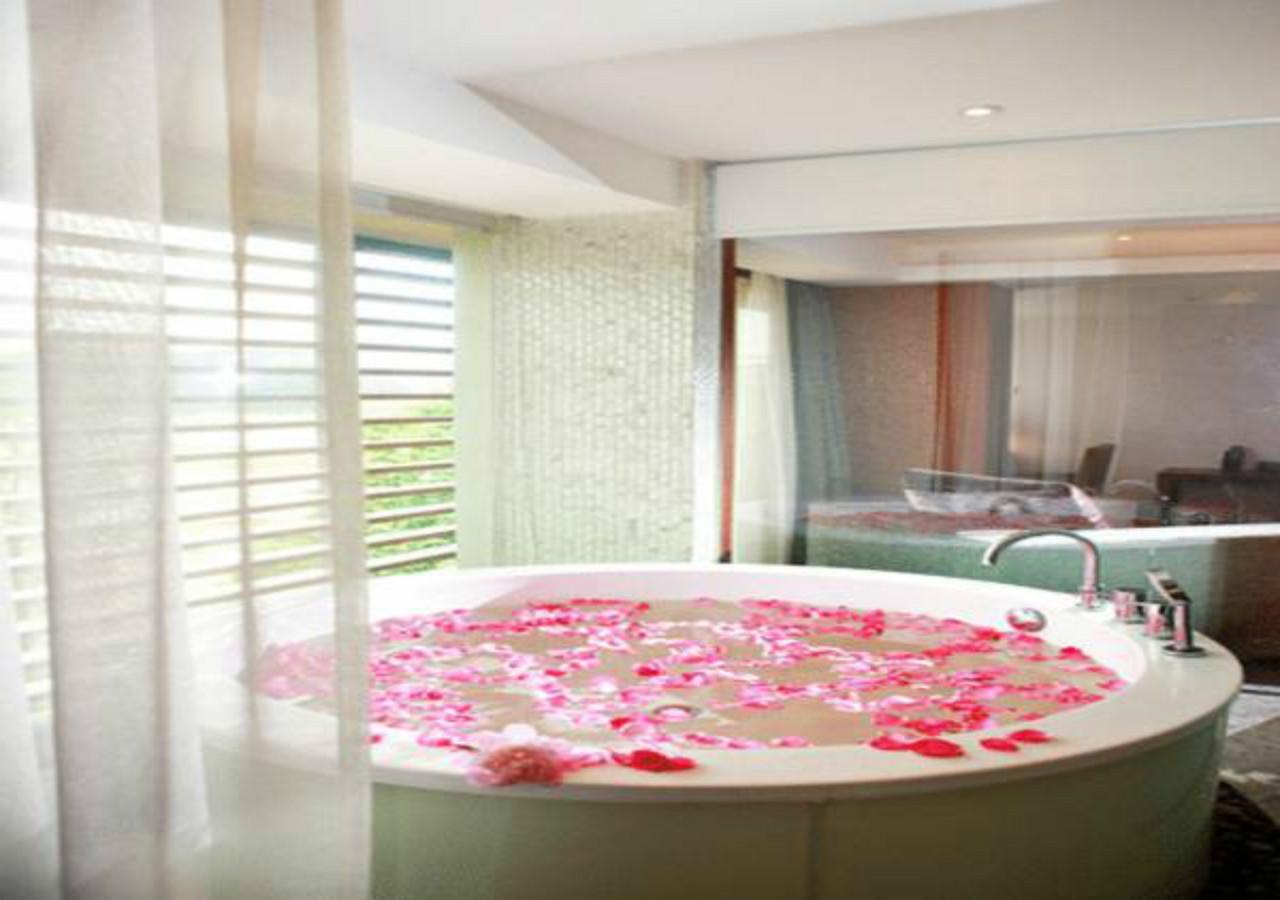 Baiyun Lakeside Resort