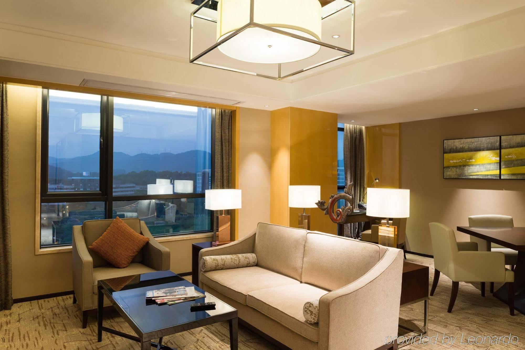 Hotel Nikko 5*
