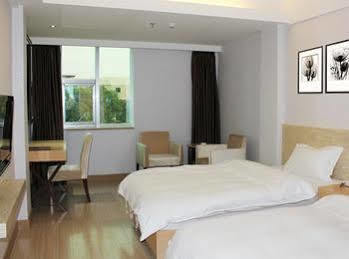 Hotel Tiga 3*