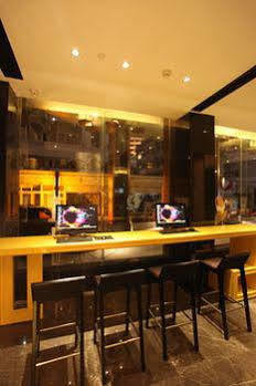 Insail -huanshi Road Taojin Metro Station Guangzhou- Free Shuttle Bus For Fair