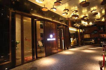 Hotel Insail -huanshi Road Taojin Metro Station Guangzhou- Free Shuttle Bus For Fair 4*