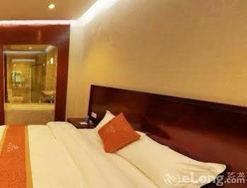 Hotel Grand