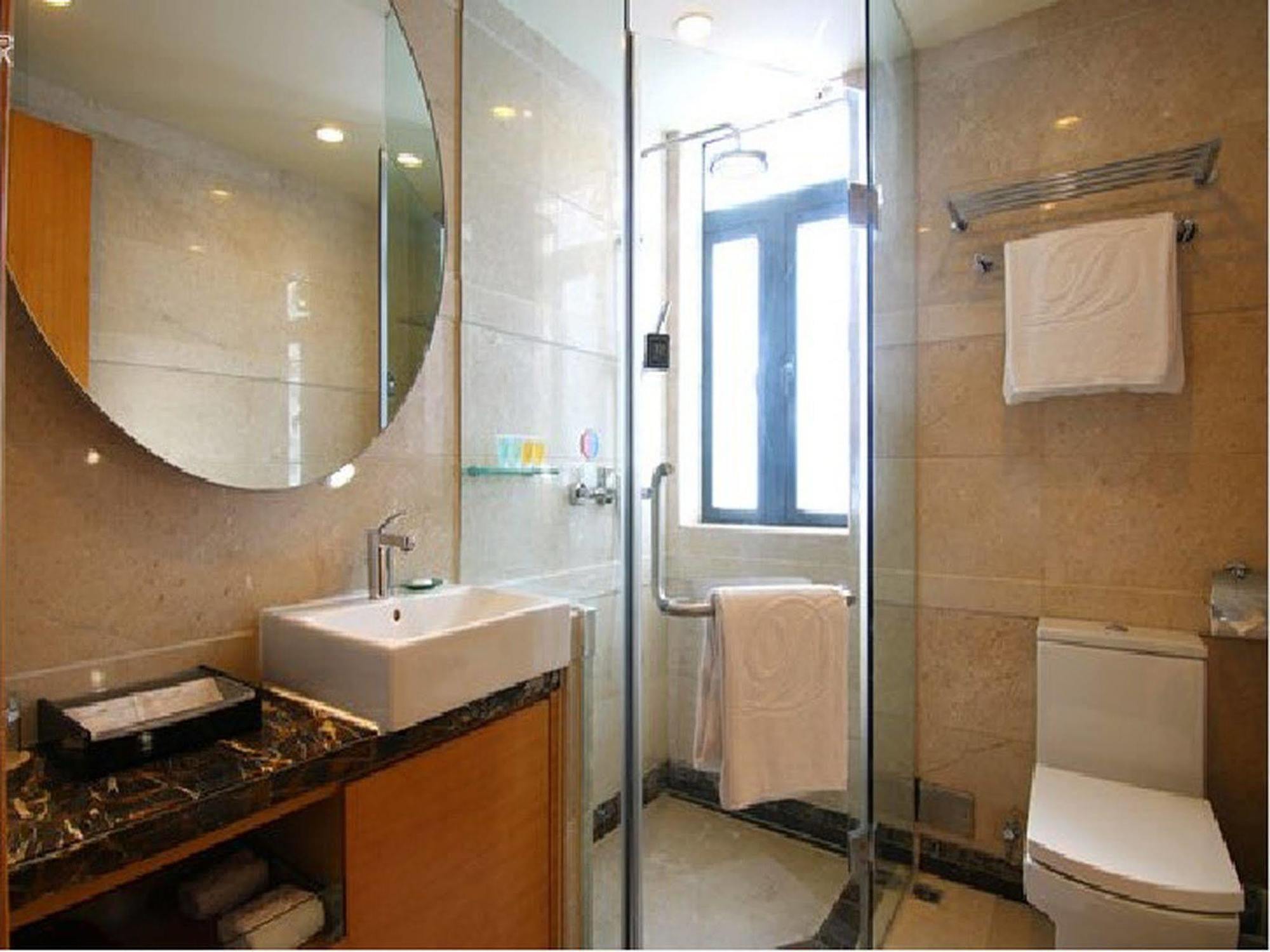 Aparthotel Dan Executive Zhujiang New Town-freeshuttle Bus To Cantonfair Duringcanton Fair Period 4*