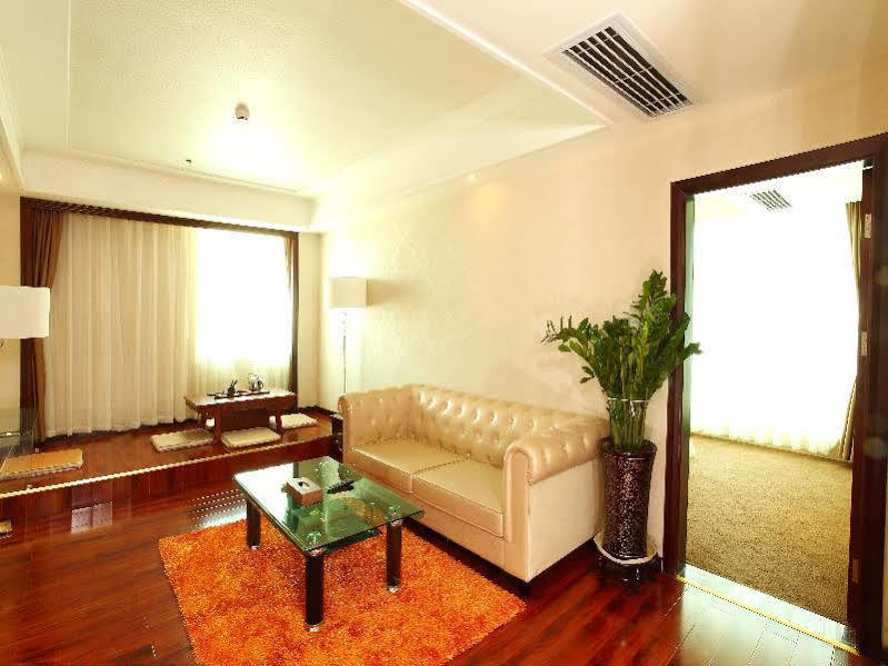 Hotel Vienna Classic Zhongshan Ave Tangxia Branch 3*