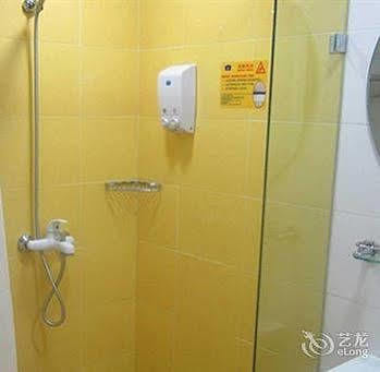Baiyun Airport Renhe Street Hotel Guangzhou