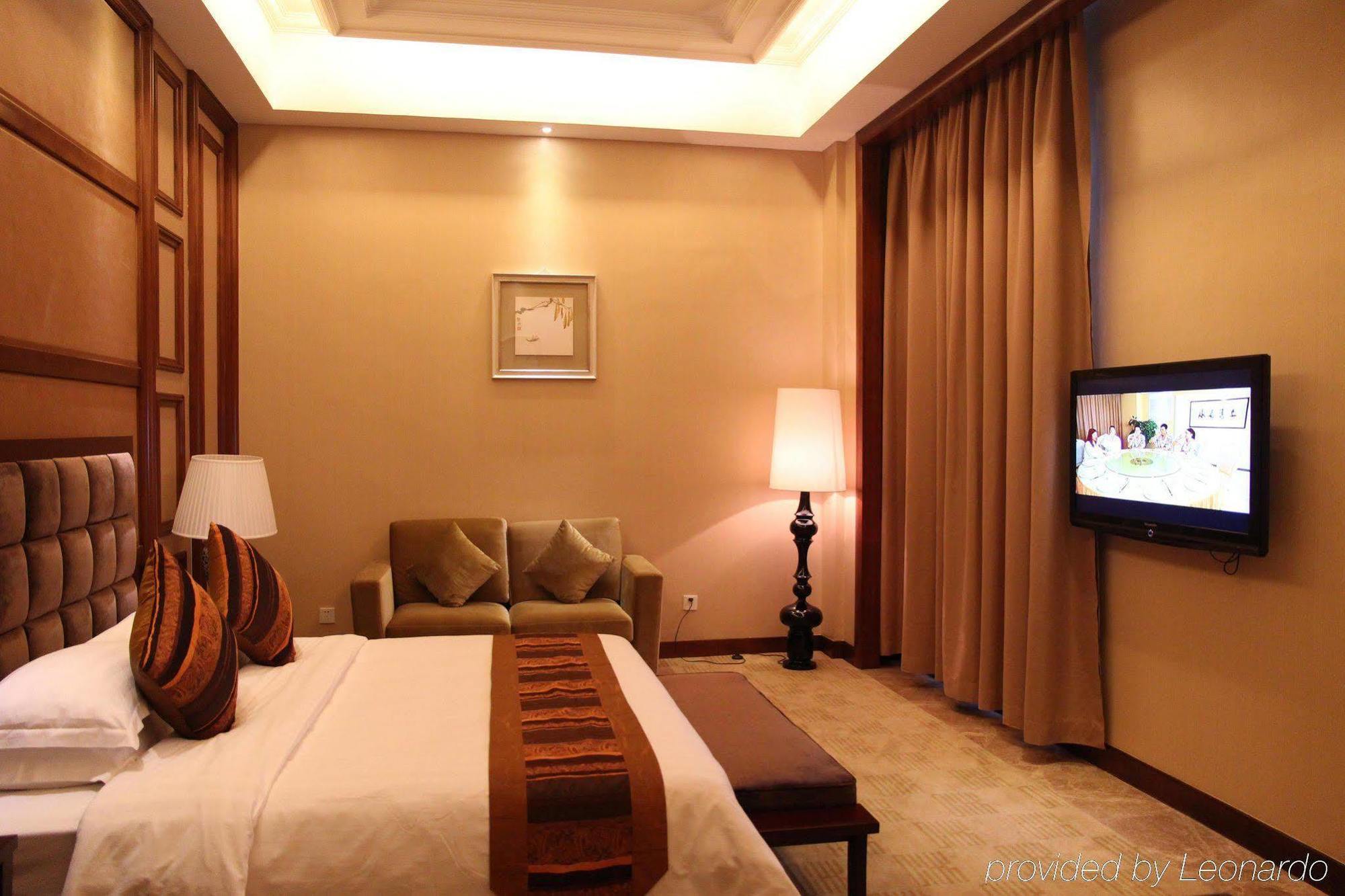 Water Way Hotel