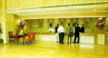 Baiyun Cheerful Hotel 4*