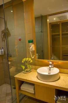 Baiyun Cheerful Hotel Guangzhou
