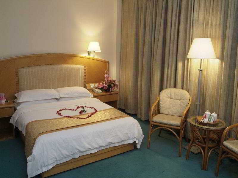 Nanfang Yiyuan Hotel
