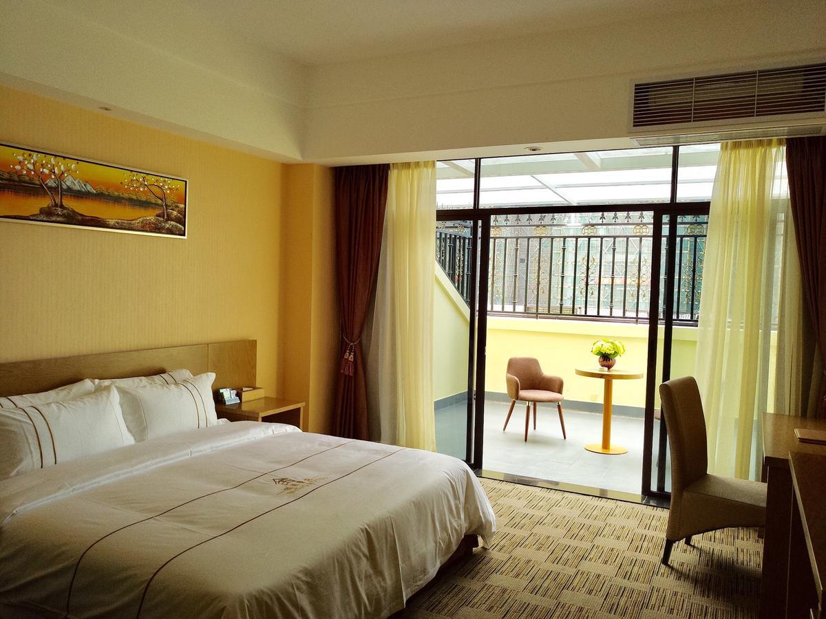 Hotel Bi Ying 3*