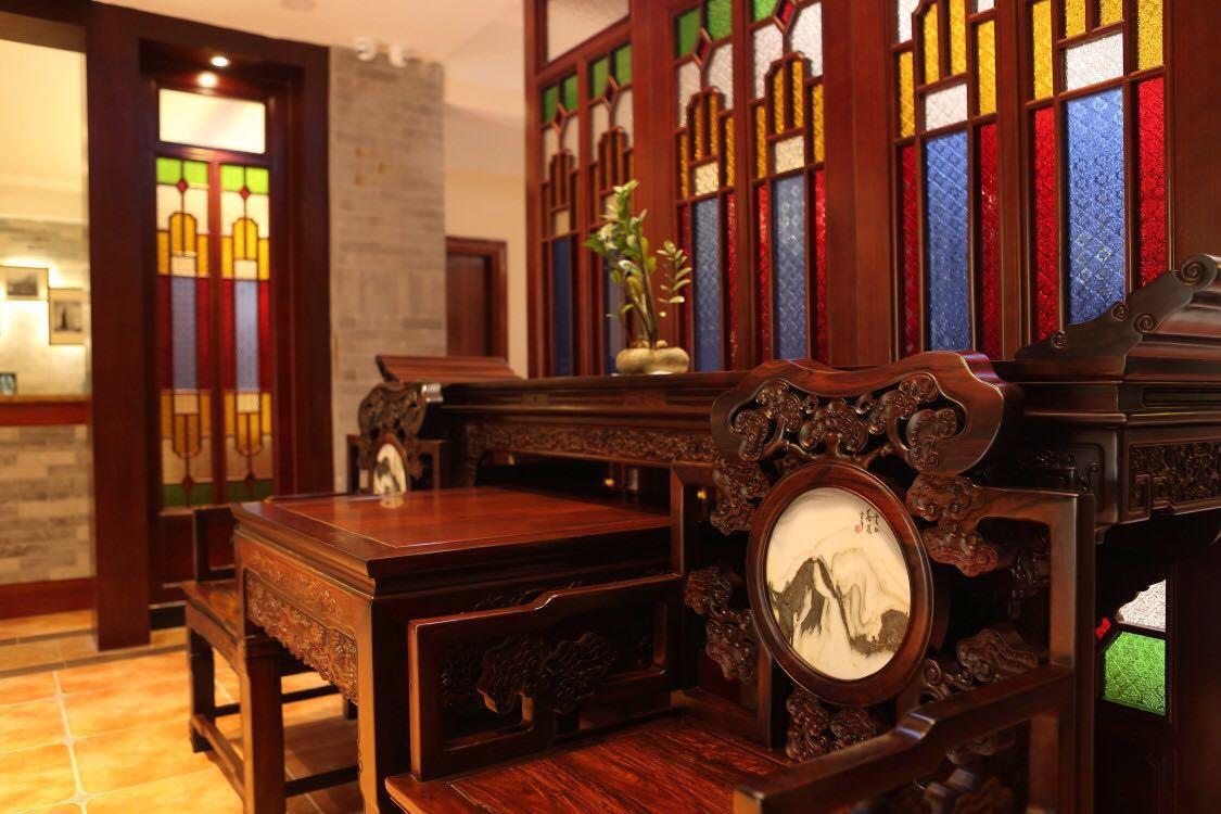 Joyce Coffetel Changshou Road Merto Station 3*